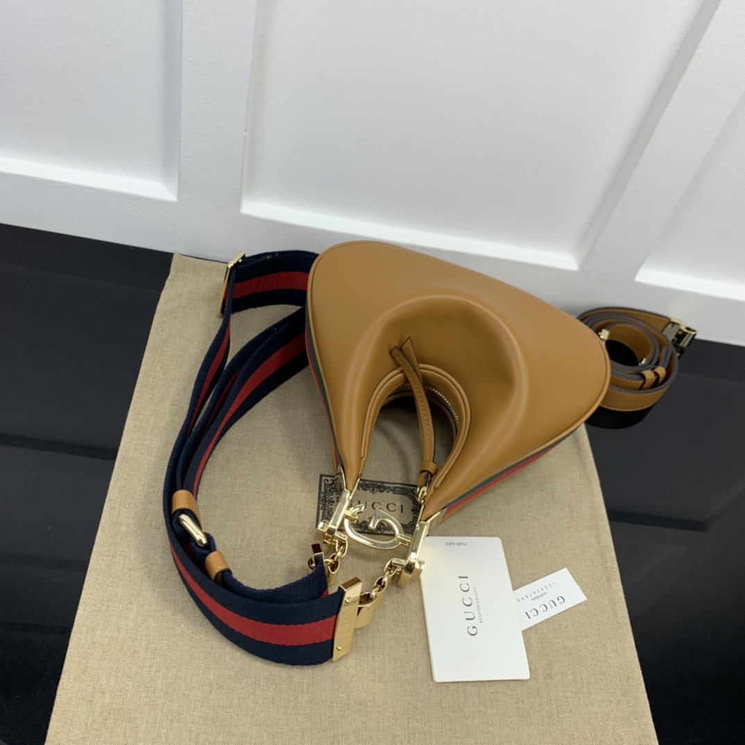 Gucci Hobo Bags